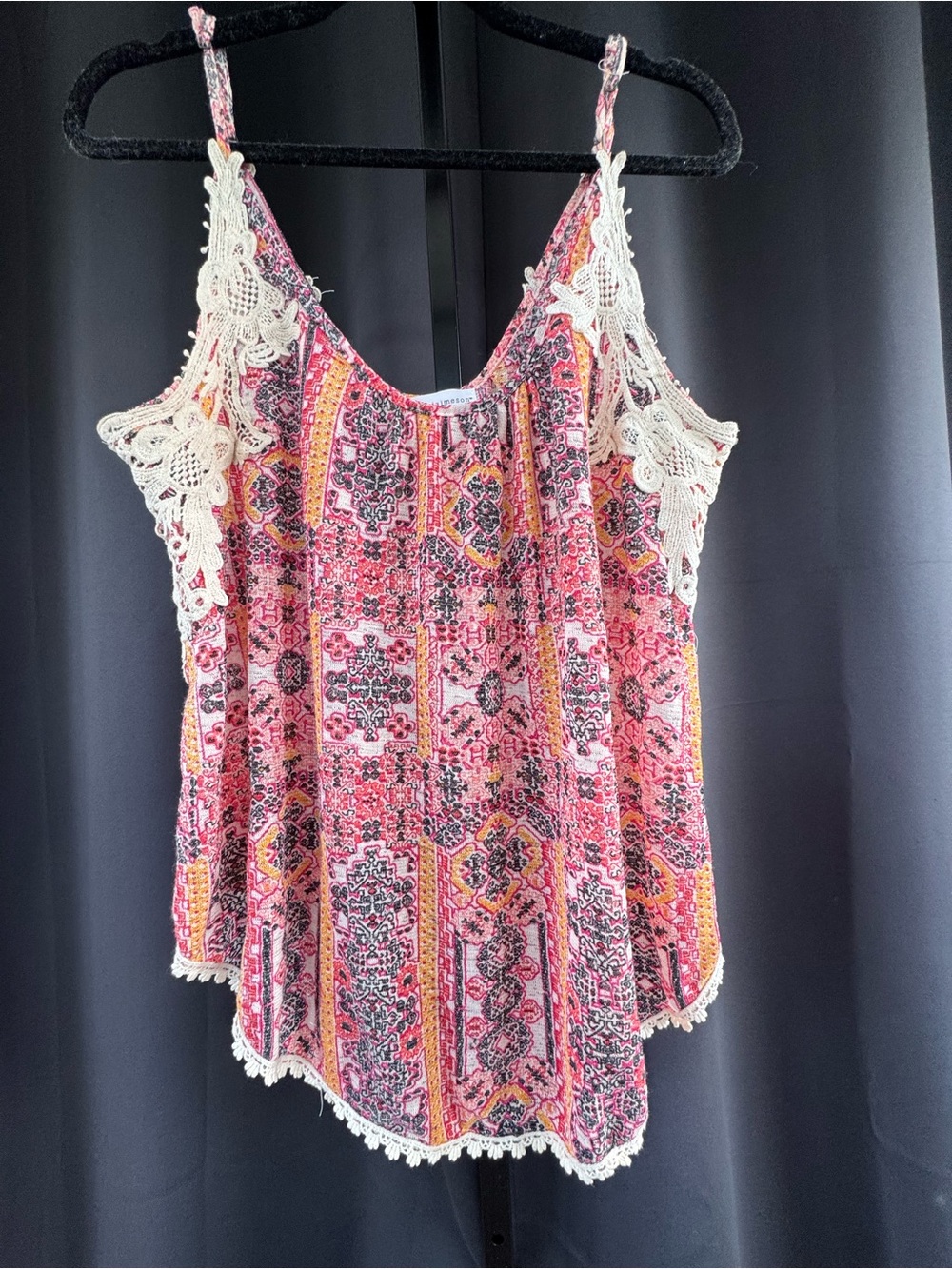 Crochet-Trim Pink Paisley Print Sleeveless Tank Top
